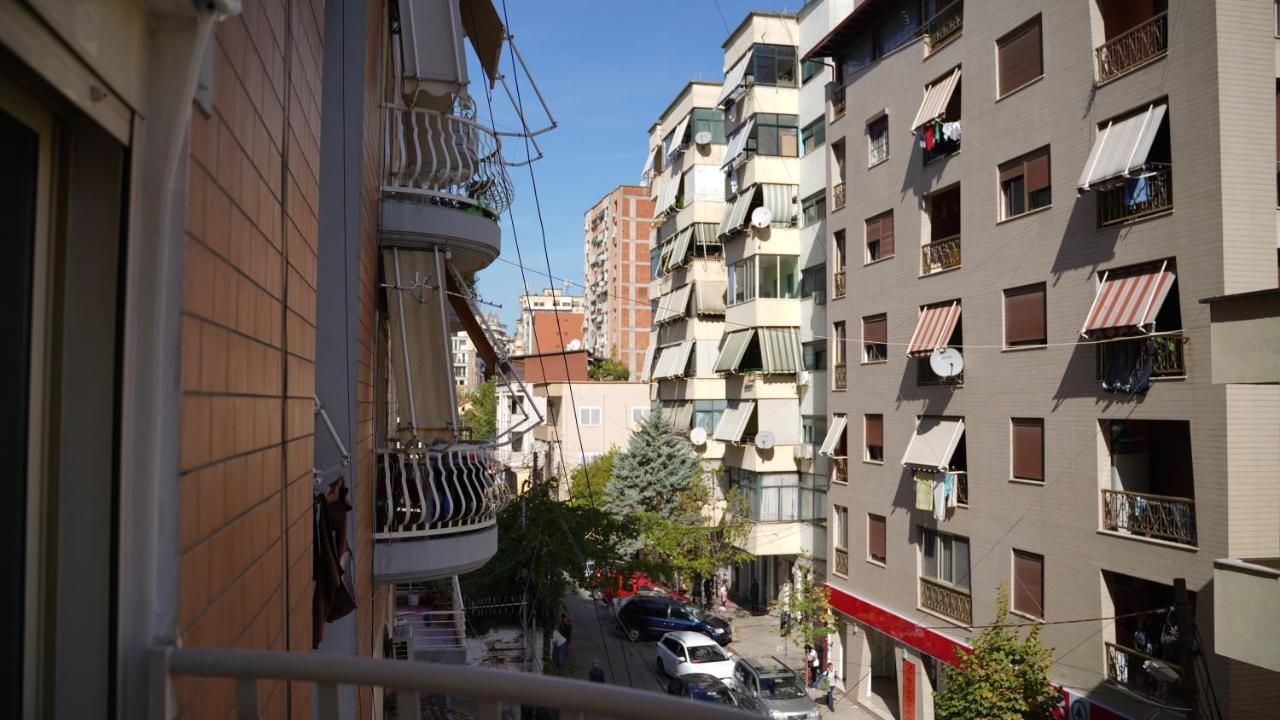 Stylish Apartment Near Tirana Center Exterior foto